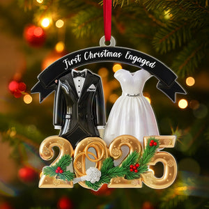 Christmas Couple Acrylic Ornament - Personalized Gift For Couple