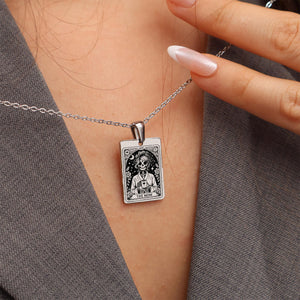 Personalized Skull Mom Kids Tarot Card Necklace Gift for Grandma Mom