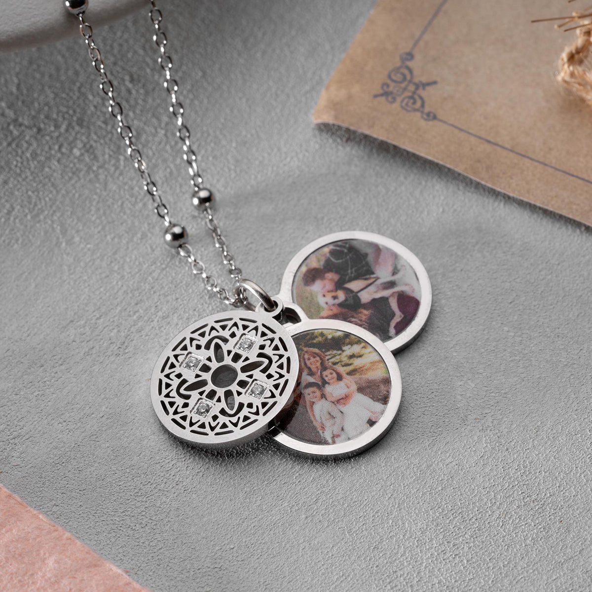 Custom Locket Necklace with Photo, Personalized Photo Pendant, Engravable Memorial Jewelry, Mothers Day Gift for Her