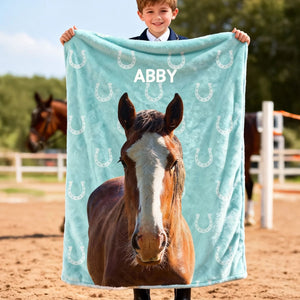 Personalized Painted Horse Photo Horseshoe Blanket with Name,Home Decor,Birthday Gifts for Horse Lovers Family Friends
