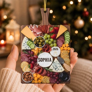 Personalized Name Charcuterie Ornament - Cheese & Wine Christmas Keepsake, Kitchen Lover Gift