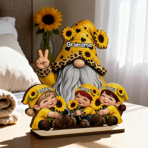 Grandma & Grandkids Sunflower - Personalized Wooden Plaque - Sentimental Gift for Grandma