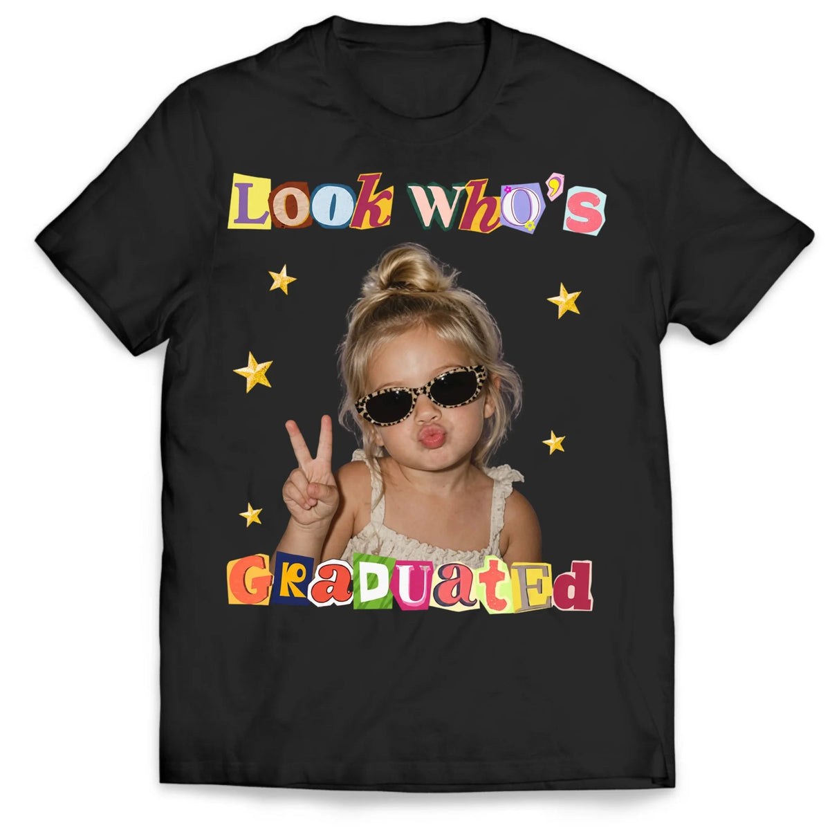 Look Who's Graduated - Personalized T-shirt, Vintage Photo Shirt,Graduation Outfit For Mom Dad Graduation Day Family Tee