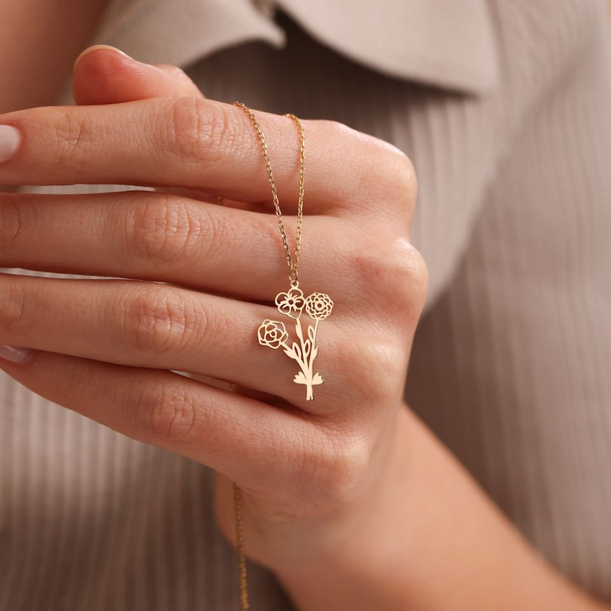 Family Birth flower Necklace, Multiple Birth Flower Bouquet Necklace, Personalized Mother's Day Gifts