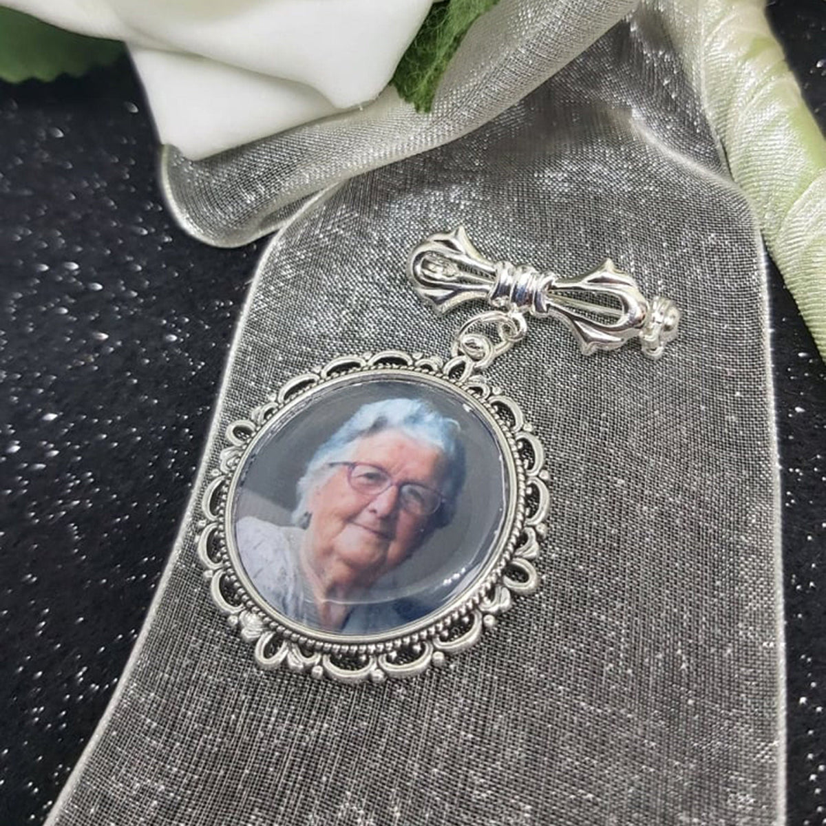 Personalized Memorial Custom Photo Bow Lapel Pin, Wedding Pin