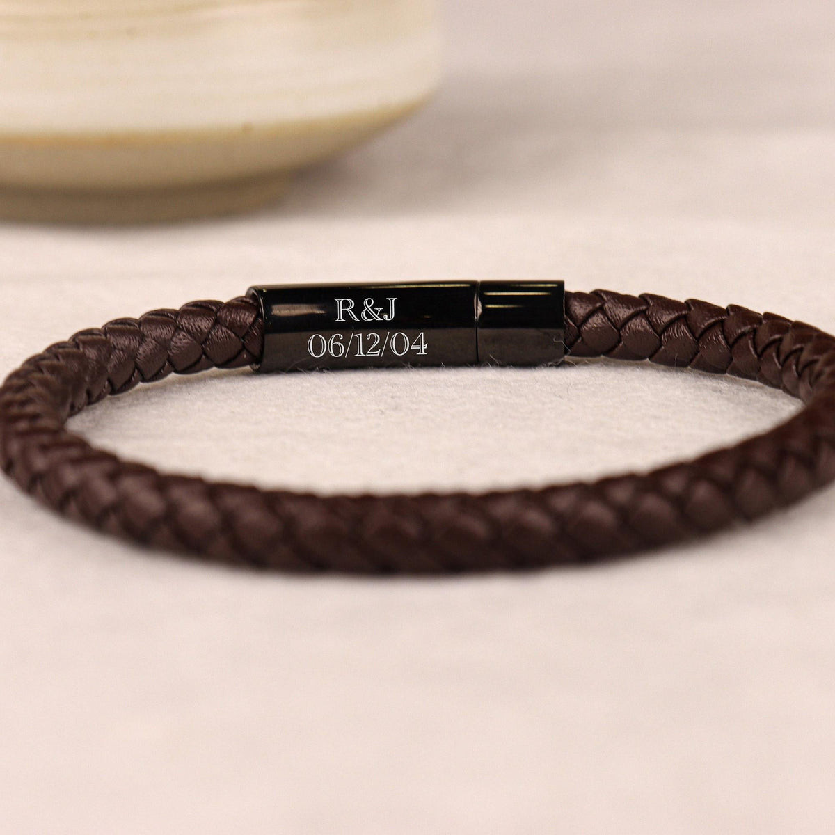 Personalized Memorial Buckle Leather Bracelet