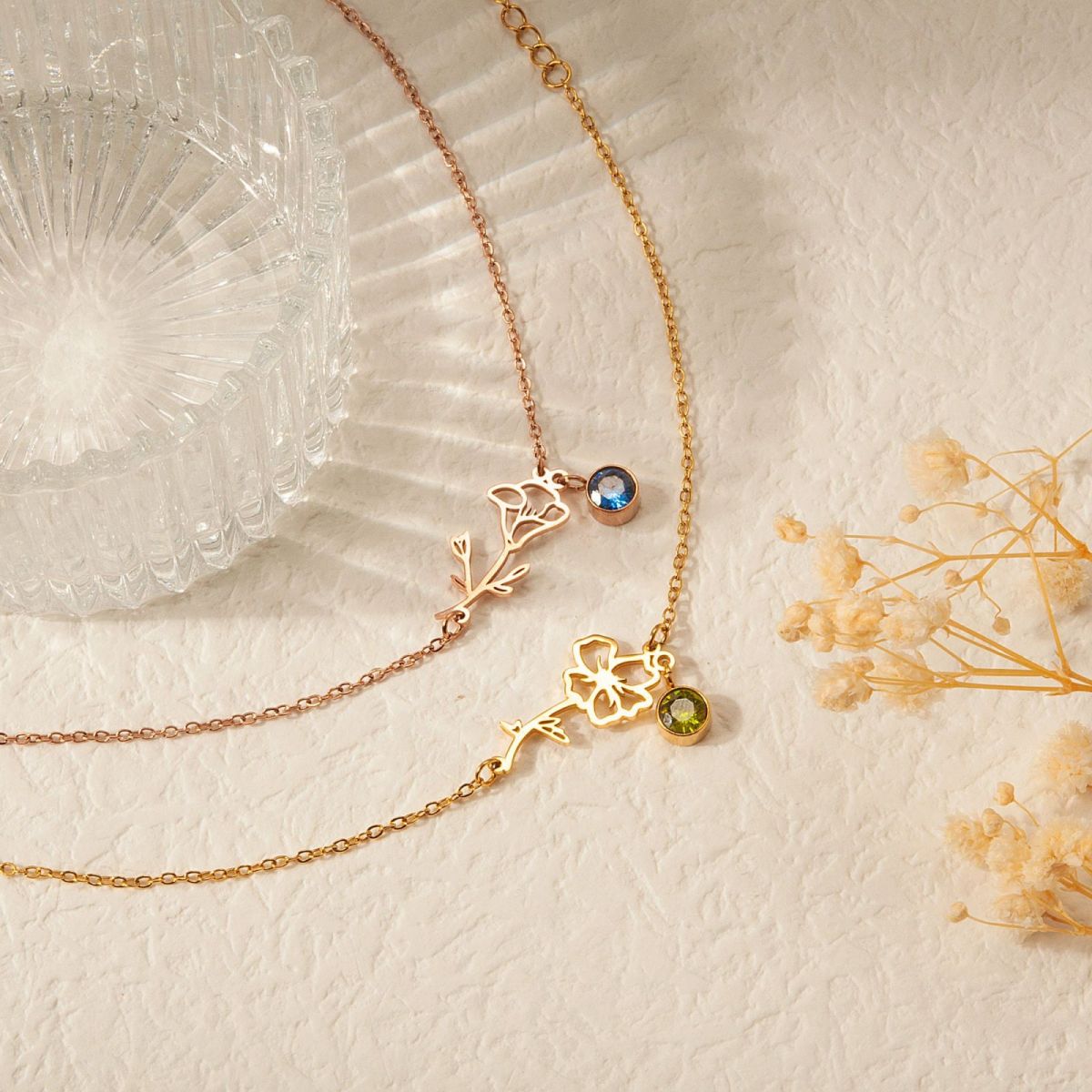 Personalized Birth Flower & Birthstone Bracelet- Jewelry Gift for Family/Friends/Sisters